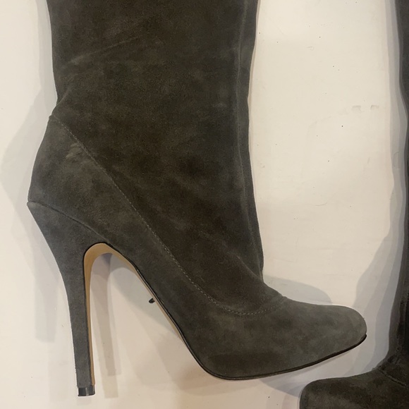 Over the knee long suede boots - Picture 3 of 17